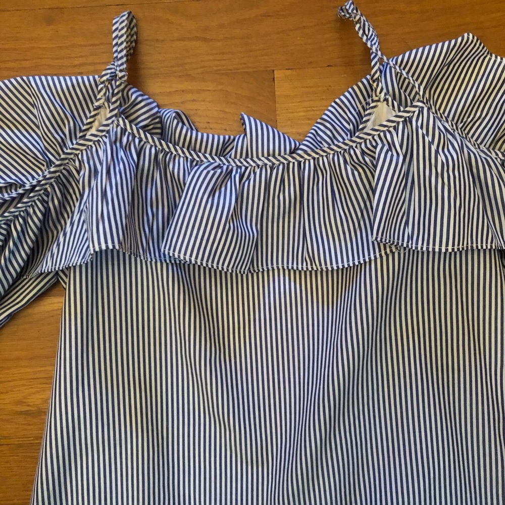 Blue striped off the shoulder top - Picture 2 of 4
